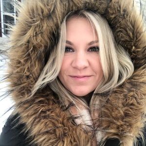 Meet your Posher, Ally